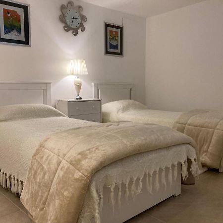 Tencarola B & B Экстерьер фото